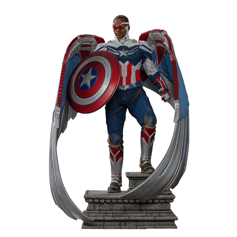 Captain America Sam Wilson (Closed Wings Version) - The Falcon and the Winter Soldier - Legacy Replica 1/4 - Iron Studios