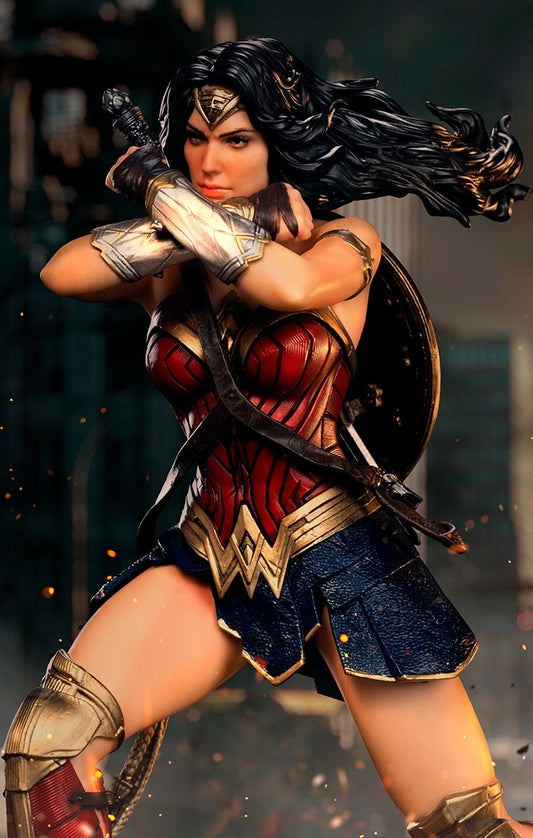 Wonder Woman - Zack Snyder's Justice League - BDS Art Scale 1/10 - Iron Studios