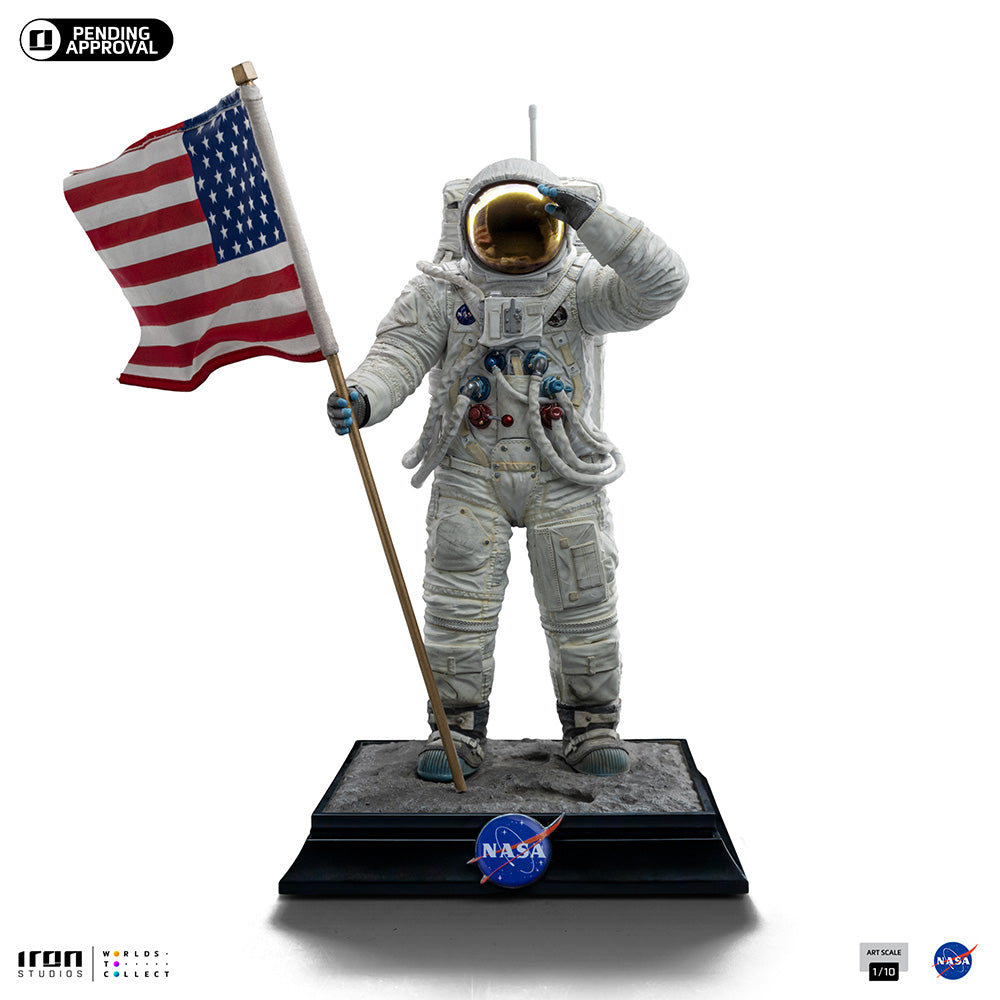 Statue Apollo 11 Astronaut  NASA  Art Scale 1/10  Iron Studios