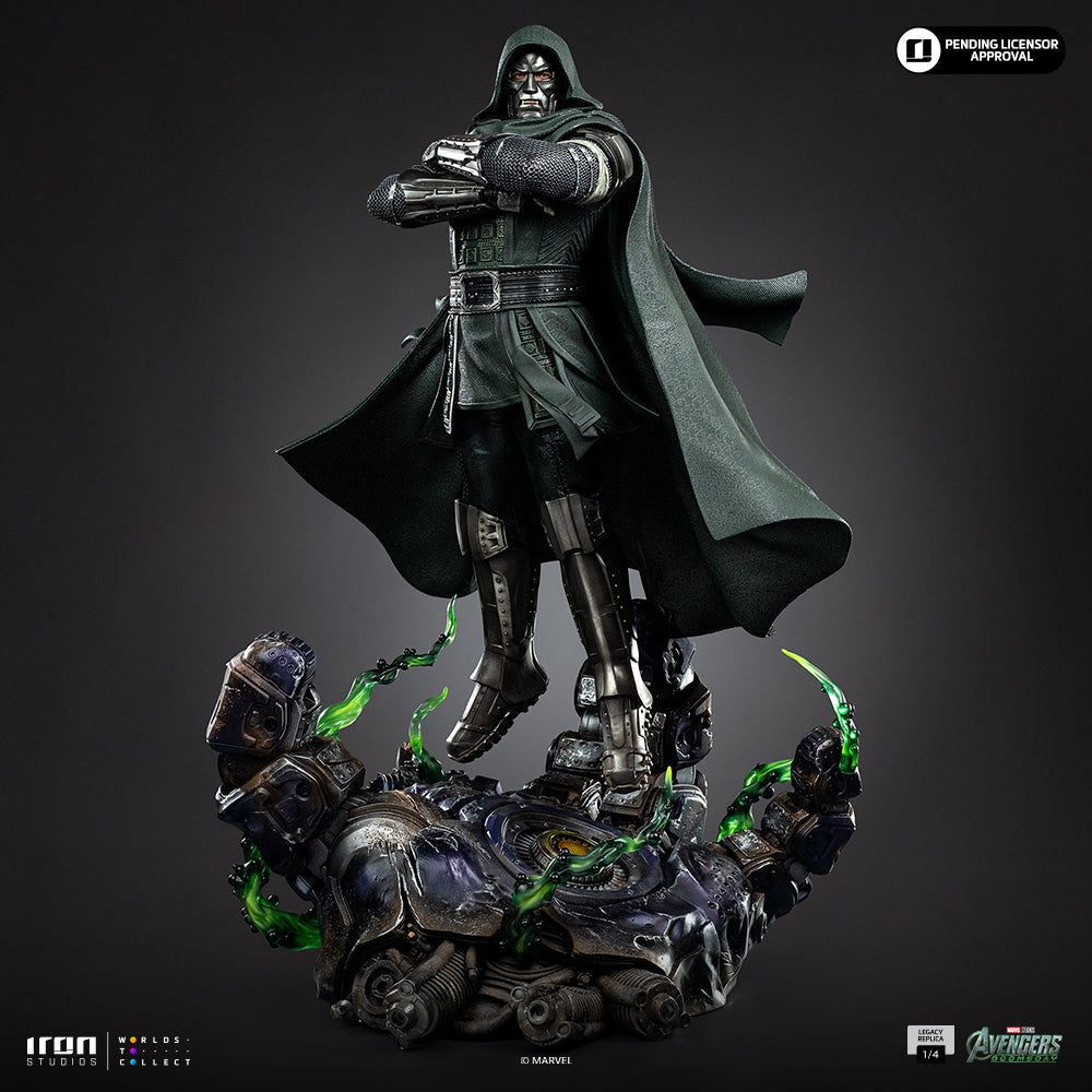 Pre-Order - Statue Doctor Doom - Avengers: Doomsday - Legacy Replica 1/4 - Iron Studios