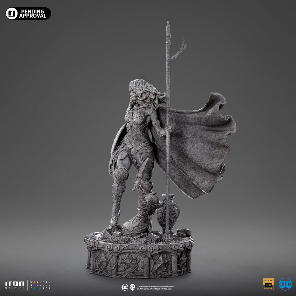 Statue Wonder Woman Unleashed Marble Variant - DC Comics - Art Scale 1/10 - Iron Studios