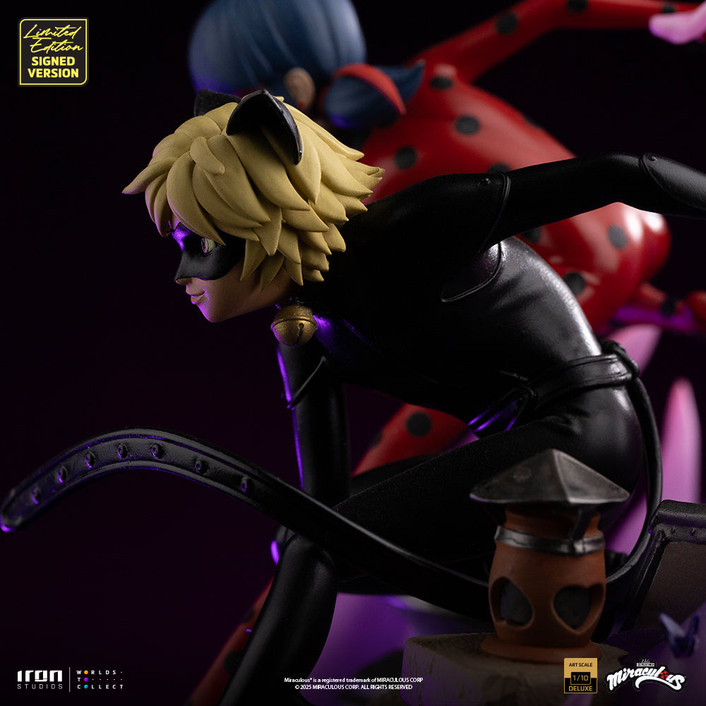 Pre-Order - Statue Lady Bug and Cat Noir - Miraculous 10th Anniversary Signed Edition - Deluxe Art Scale 1/10 - Iron Studios