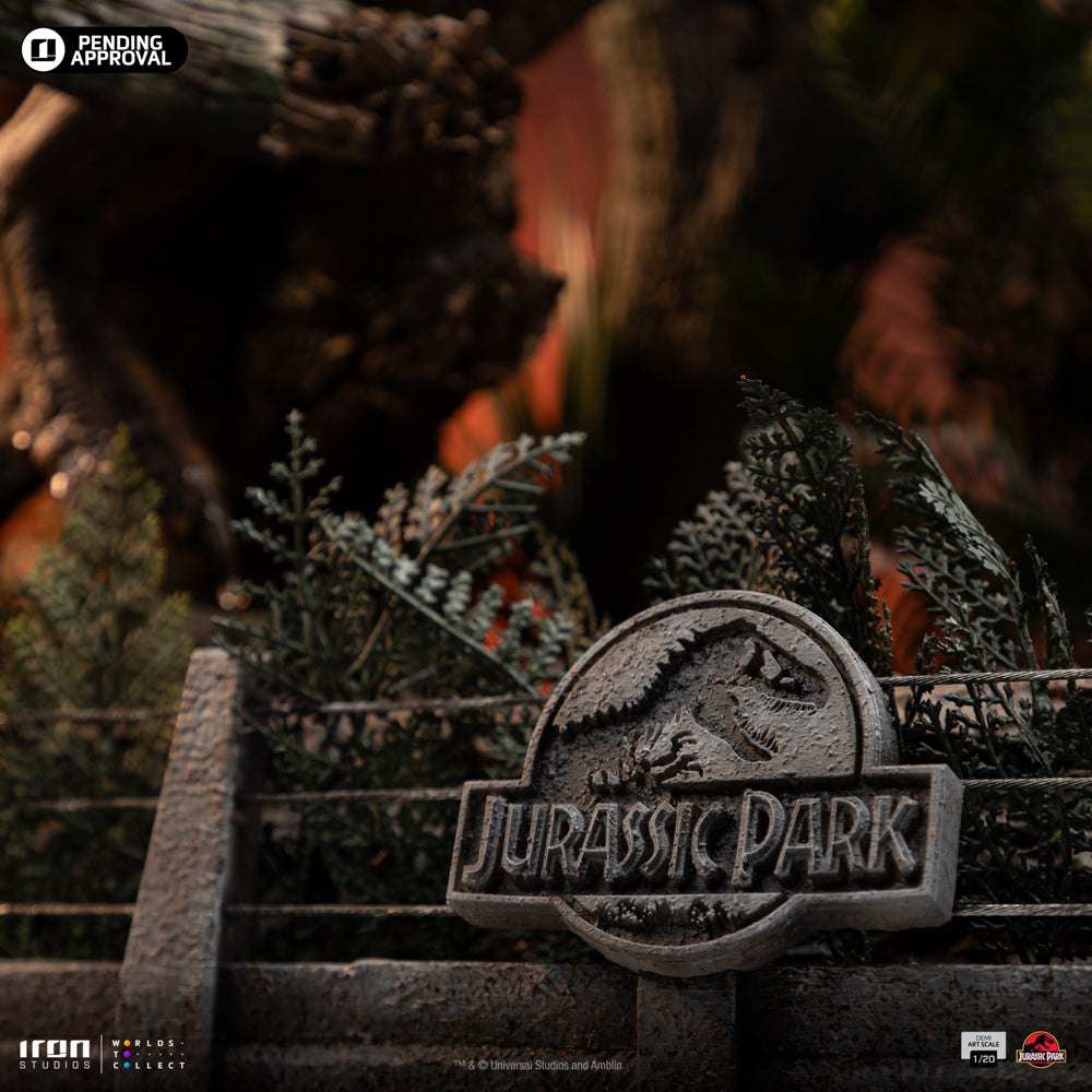 Statue T-Rex Chase - Jurassic Park - Demi Art Scale 1/20 - Iron Studios