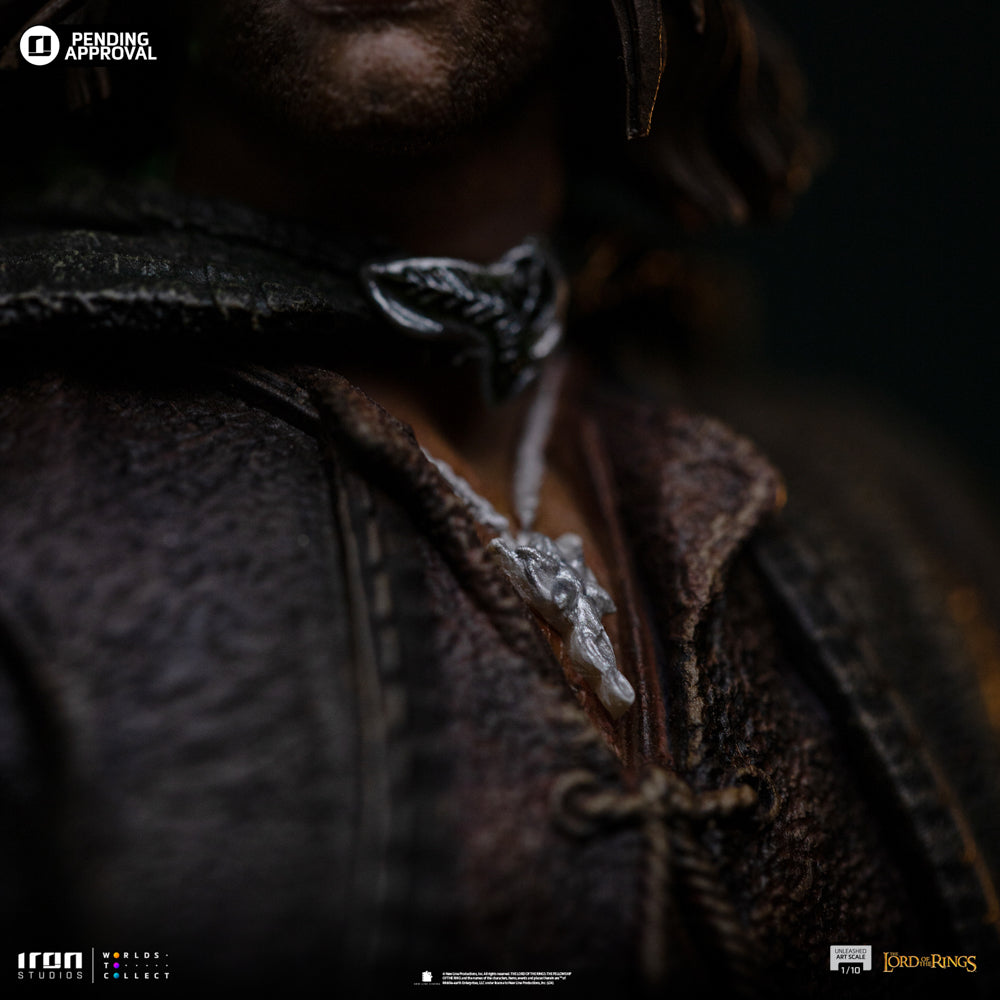 Digital Pre-Order - Statue Aragorn Unleashed - The Lord of