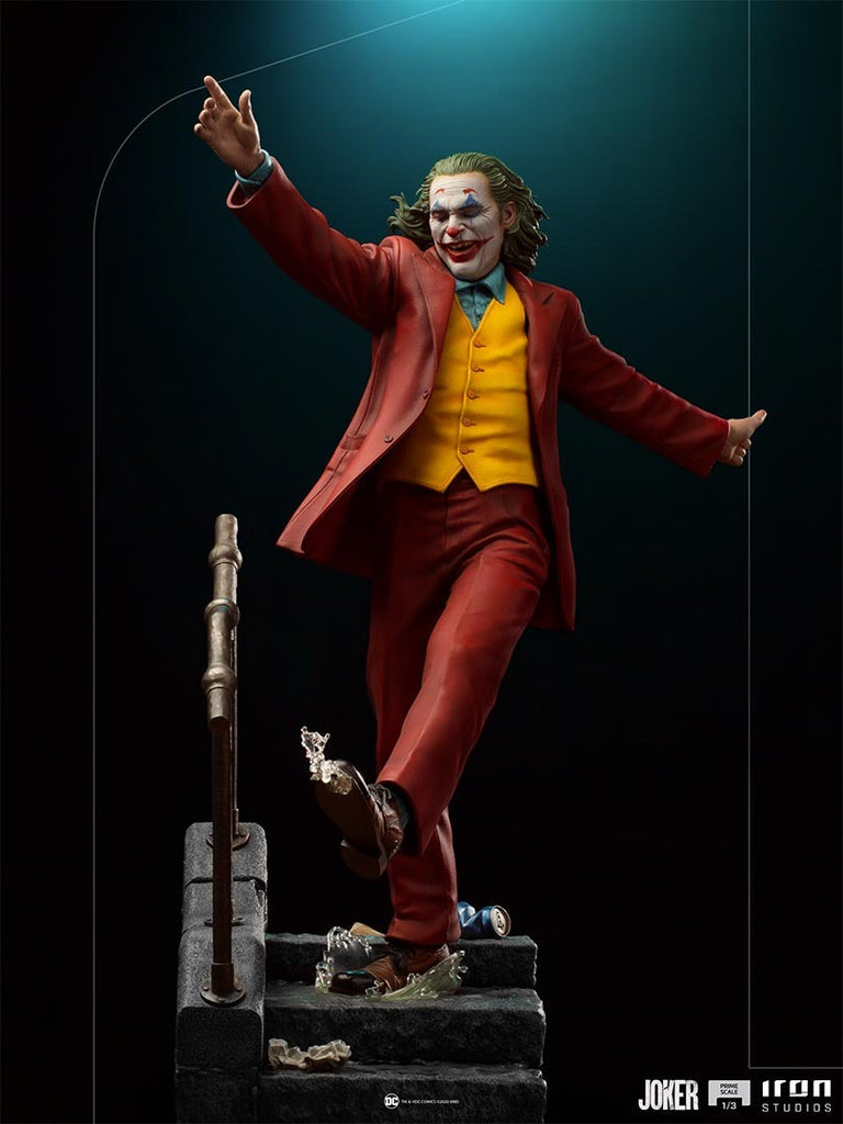 IRON STUDIO ジョーカー　スタチュー Amazon.com: Iron Studios DC Comics The Joker Deluxe 1/10