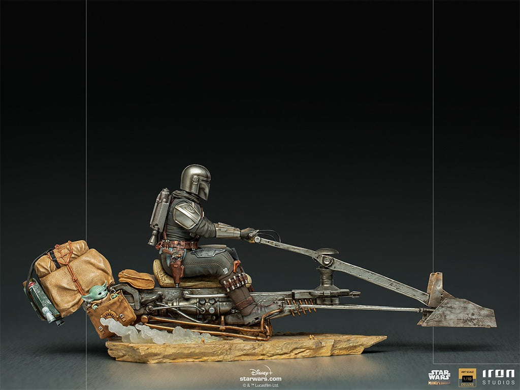 The Mandalorian on Speederbike - Star Wars: The Mandalorian - Art Scale 1/10 - Iron Studios