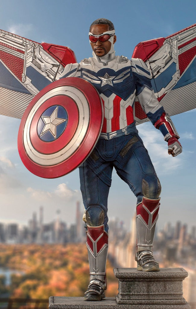 Statue Captain America Sam Wilson (Open Wings) - Falcon and the Winter Soldier - Legacy Replica 1/4 - Iron Studios