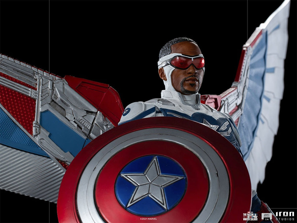 Statue Captain America Sam Wilson (Open Wings) - Falcon and the Winter Soldier - Legacy Replica 1/4 - Iron Studios