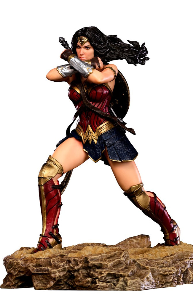 Wonder Woman - Zack Snyder's Justice League - BDS Art Scale 1/10 - Iron Studios