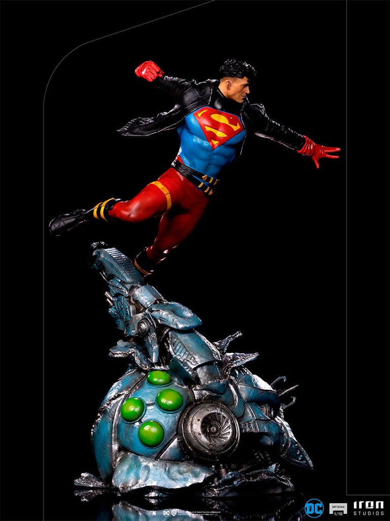 Superboy - DC Comics - Art Scale 1/10 - Iron Studios