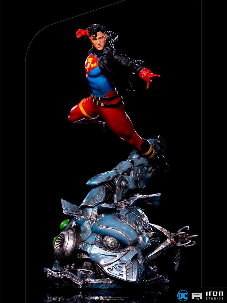 Superboy - DC Comics - Art Scale 1/10 - Iron Studios