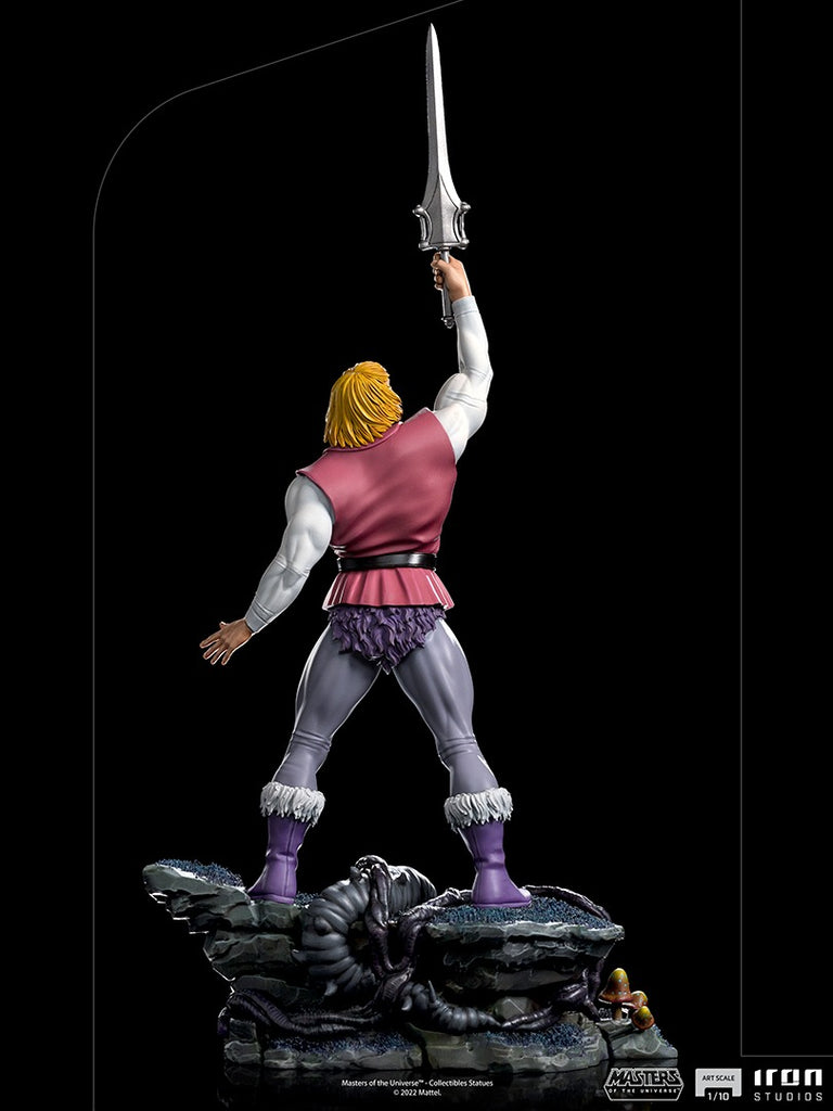 Statue Prince Adam 1/10 - He-Man - Art Scale - Iron Studios