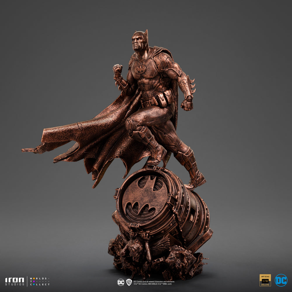 Batman Deluxe (Bronze Version) - DC Comics - Art Scale 1/10 - Iron Studios