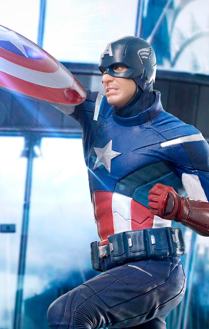 アベンジャーズエンドゲーム　キャプテンアメリカ　IRONstudios Statue Captain America Regular- Avengers: End Game - Legacy