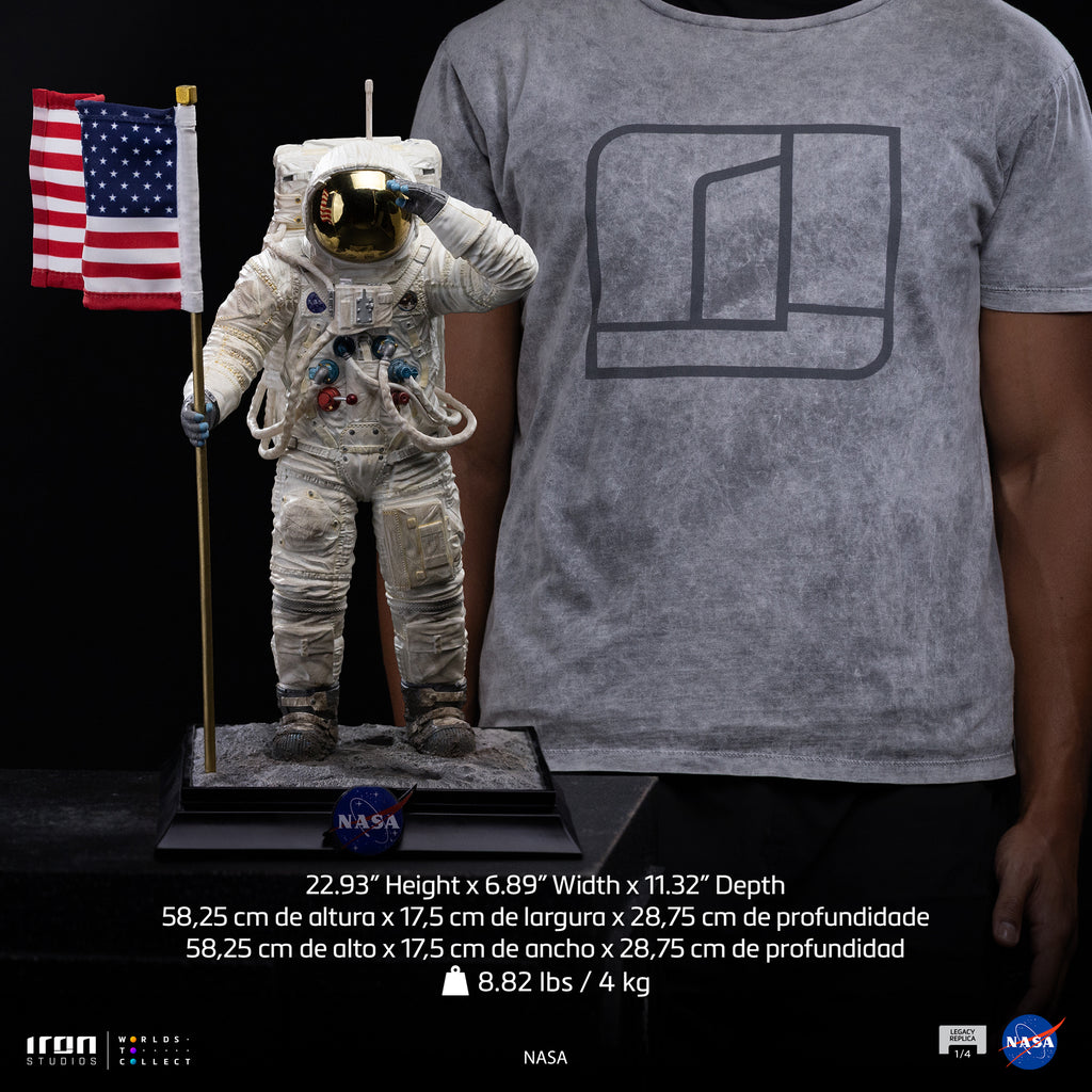 Pre-Order - Statue  Apollo 11 Astronaut - Nasa - Legacy Replica 1/4 - Iron Studios