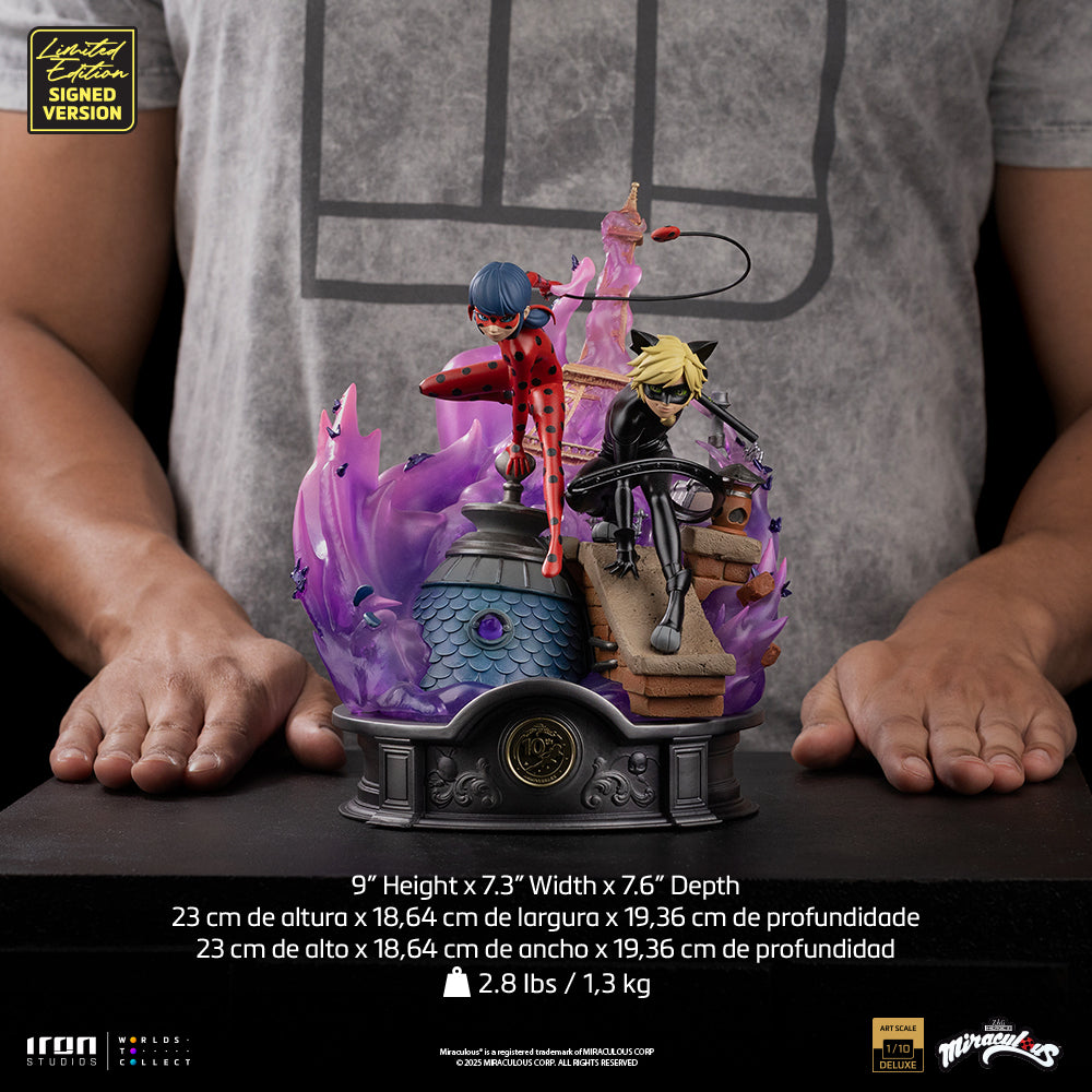 Pre-Order - Statue Lady Bug and Cat Noir - Miraculous 10th Anniversary Signed Edition - Deluxe Art Scale 1/10 - Iron Studios