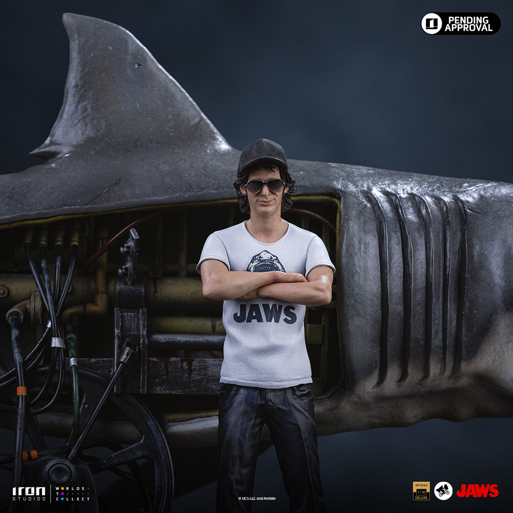 Pre-Order - Statue Steven Spielberg & Jaws 50th Anniversary – Deluxe Art Scale 1/10 – Iron Studios