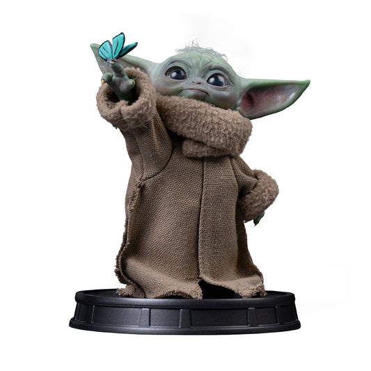 Pre-Order - Statue Grogu Butterfly Wonder - Mandalorian and Grogu Movie - Grogu Collection - Iron Studios