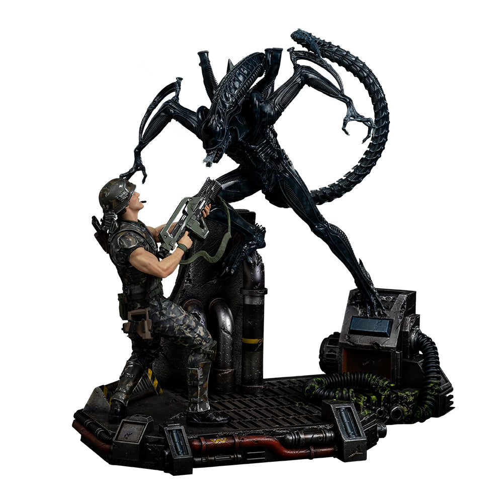 Pre-Order - Statue Alien Xenomorph Warrior vs Corporal Dwayne Hicks - Aliens - Art Scale 1/10 - Iron Studios